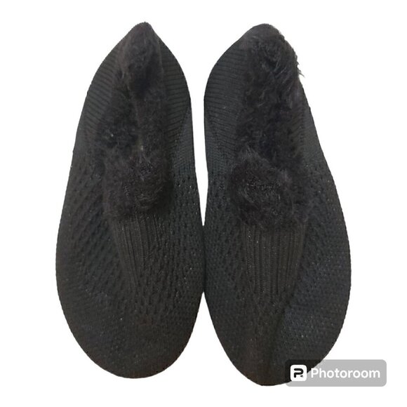 Adorable 18-24M Black Knit Loafers for Boys and Girls with Faux Fur Ankle Trim - Picture 2 of 9